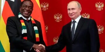 Putin Befriends Zimbabwe For Support, Offers Presidential Helicopter