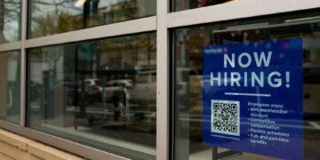 Demand For US Workers Drops Sharply To 2-year Low