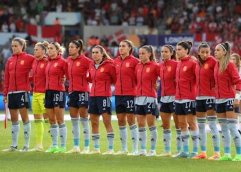 Spanish Team Refuse To Play, Insist FA Chief Must Resign Over Kissing Scandal 