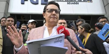 Ecuador: Presidential Candidate Assassinated After Rally