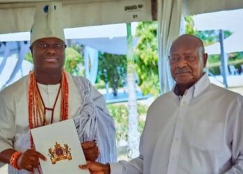 Foremost Nigerian Traditional Ruler, Ooni Of Ife Holds Talks With Ugandan President, Museveni