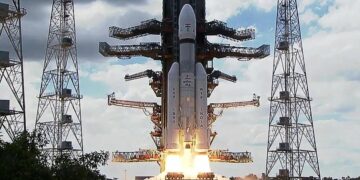 Indian mission edges closer to making history with moons south pole landing