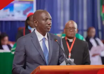 I Will Use My Sword To Slay All Corrupt Officers – President Ruto