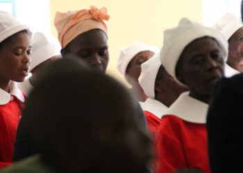 Zimbabweans Pray For Peace As Tense Election Looms