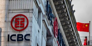 Chinese Banks Extend Billions Of Dollars To Russia Amid Western Sanctions