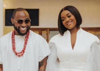 VIDEO: Nigerian Musician Davido, Wife, Step Out Of US Hospital With Newborn Twins