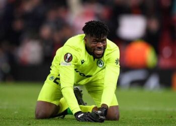 At last, Nigerian Goalkeeper Apologises For Performance, Comments