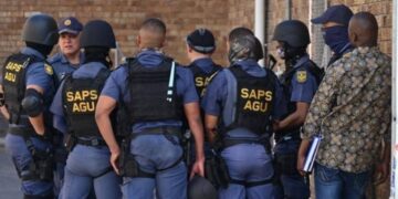South Africa: Manhunt Commences For Fleeing “Dangerous” Prison Inmates