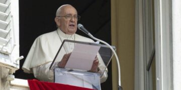 Pope Urges Israel To Create Humanitarian Corridors For Residents Of Gaza