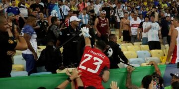 Violence Mars Argentina, Brazil World Cup qualifier clash