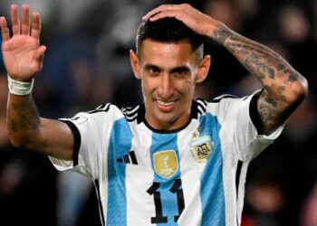 Argentina’s Top Football Star Announces Retirement
