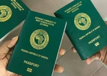 Nigerian Govt Permits Citizens With Expired Passports To Return