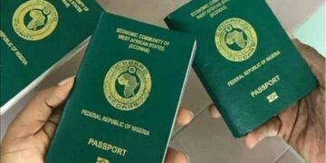 Nigerian Govt Permits Citizens With Expired Passports To Return