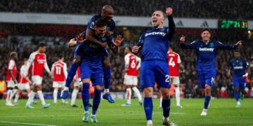 Arsenal Suffer Shock Defeat, Slump To Second On EPL Table