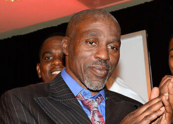 Mayweather Loses Diabetes Battle, Dies