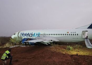 Boeing 737 Skids Off Runway In Senegal