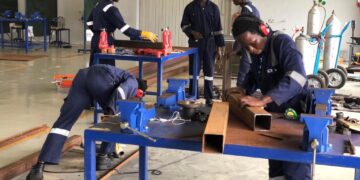 Iran Unveils Scholarship For 1000 Zimbabwean Engineering Students
