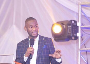 Protest: NYPF Decries Economic Hardship, Insists On Negotiations