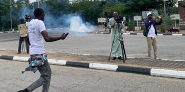 Nigeria: Police Fire Teargas At Unarmed  Protesters In Abuja