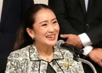 Thaksin’s 37-Year-Old Daughter Becomes Thailand’s Youngest Prime Minister