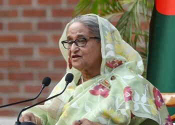 Bangladesh: Prime Minister Quits, Flees Country Over Deadly Protests