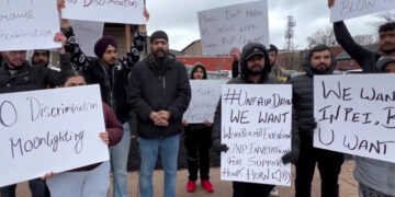 Canada: Thousands Of Students Facing Deportation Stage Protest