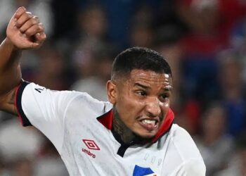 Uruguayan Footballer Collapses Inside Stadium, Confirmed Dead