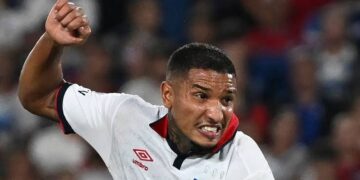 Uruguayan Footballer Collapses Inside Stadium, Confirmed Dead