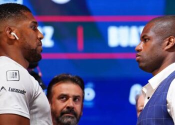 Dubious Dares Joshua In Looming Heavyweight Bout