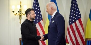 Zelenskyy Presents Victory Plan To US