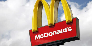 McDonald’s Records Second Consecutive Quarterly Sales Drop