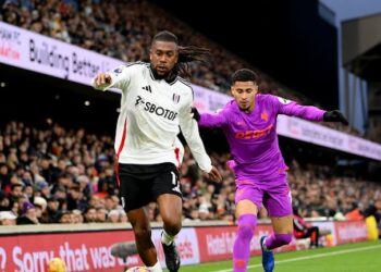 EPL: Spurs Rout Man City, Arsenal Back On Track, Chelsea Cruise