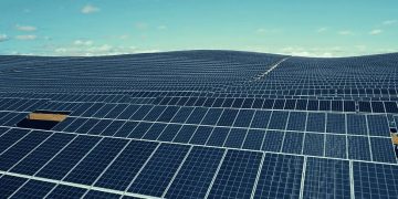 Zimbabwe-Zambia Summit Aims Increased Energy Investment As Drought Dries Up Dams