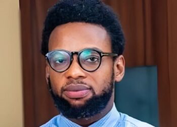 Investigative Journalist Fisayo Soyombo Detained By Nigeria Army In Oil Theft Probe