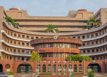 Nigeria’s Civil Service: 19 Directors Fail Examination For Promotion To Permanent Secretaries