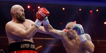 Again, Usyk Outpoints Fury To Remain Undisputed Heavyweight Champion