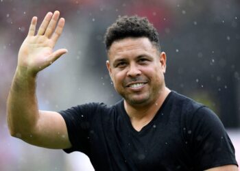 Ronaldo Joins Bid To Lead Brazil Football Federation