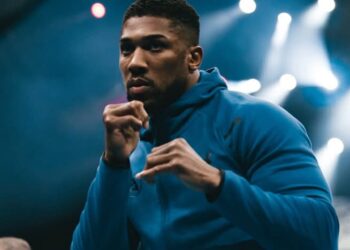 2025: Joshua Set for Boxing Return
