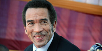 Botswana: Former President Khama Returns From Exile, All Charges Dropped