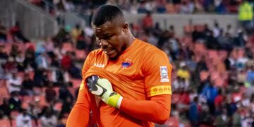 Nwabali: Nigeria’s Goalkeeper Loses Mum Six Weeks After Dad’s Demise