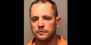 US: Policeman Kills Capitol Hill Riot Convict Pardoned By Trump