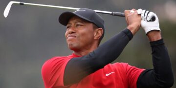 Tiger Woods Bolts Out Of Golf Tournament