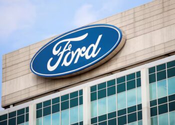 Ford Recalls Over 105,000 SUVs Over Seat Belt Malfunction