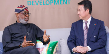 Mr Alake with the Chinese ambassador.