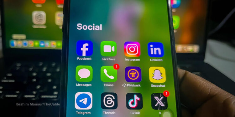 US Halts Student Visa Processing To Introduce Social Media Vetting