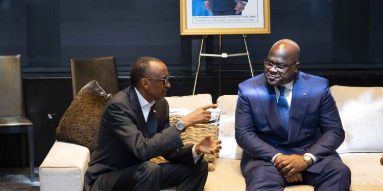 Rwandan President, Paul Kagame (L) and DRC President, Félix Tshisekedi