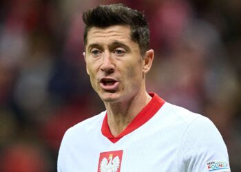 Poland Coach Resigns After Row With Lewandowski
