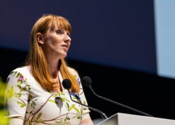 UK: Deputy PM Blames “Inaccurate” Advice For Tax Error