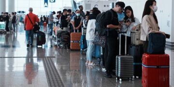 Hong Kong Airport To Close For 36 Hours Ahead Of Typhoon Ragasa