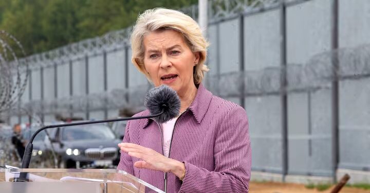 European Commission President Ursula von der Leyen speaks as she visits Polish Prime Minister Donald Tusk Poland's border with Belarus, near Ozierany Male, Poland, August 31, 2025.